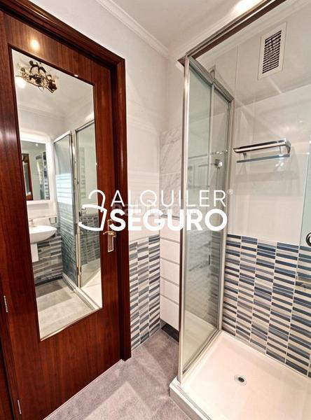 Foto fc31b8a5-db11-42b7-8581-dfb91d2ea265. Alquiler piso  c de ginzo de límia en Pilar Madrid