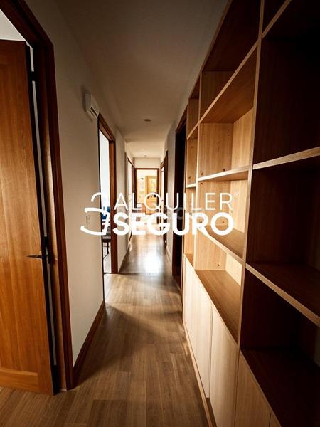 Foto 6484629c-51d7-4b4f-9d90-60199eee74e4. Location appartement avec chauffage parking dans Pilar Madrid