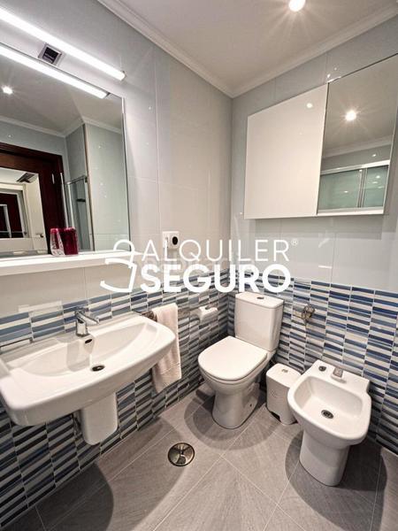 Foto b2a66848-7213-42fc-b9a4-714c175d7200. Rent flat with heating parking in Pilar Madrid