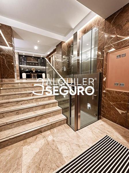 Foto fa2e981a-a0a4-44d6-94f9-9a3c37e8b76e. Rent flat with heating parking in Pilar Madrid