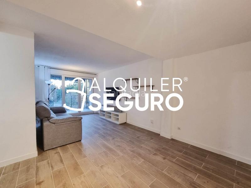 Foto ec92d1c5-7753-4d3f-9106-23a18a1d3c4c. Alquiler piso  c islas cíes en Parque de la Coruña-Las Suertes Collado Villalba