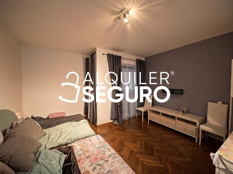 Foto 7bed3ffe-de6e-4272-a88b-f2c036a824b6. Rent flat in Entrevías Madrid