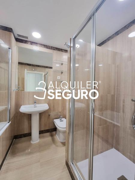 Foto e04a21a1-da98-4fc9-a6be-b4e6ff5a8d46. Affitto appartamento con riscaldamento parcheggio piscina in Majadahonda