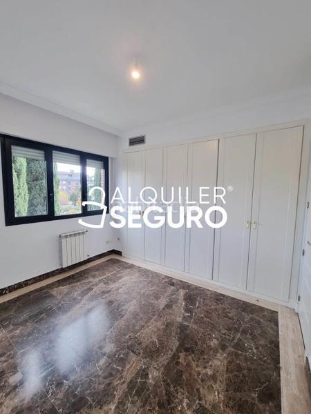 Foto dcb006c8-8fa4-47ff-bf03-89b67b11ad07. Location appartement avec chauffage parking piscine dans Majadahonda