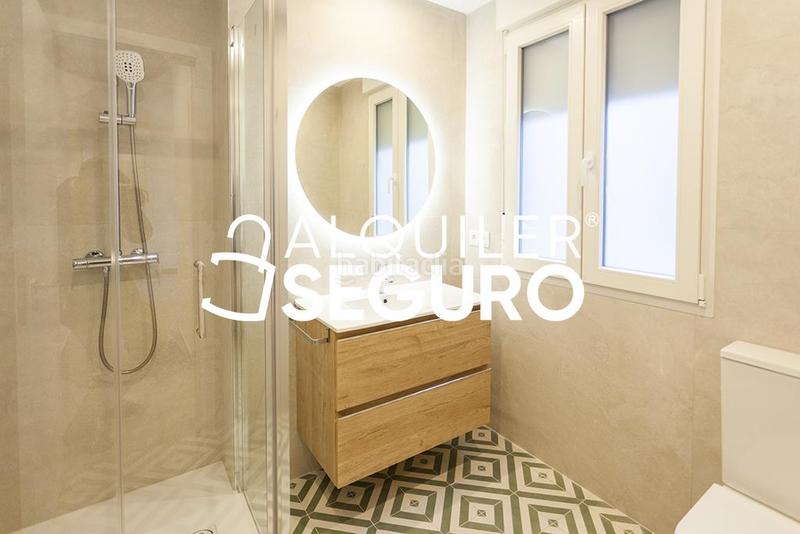 Foto ec7f4921-acf7-4da5-80df-2479b2b04d44. Rent penthouse with heating in Trafalgar Madrid