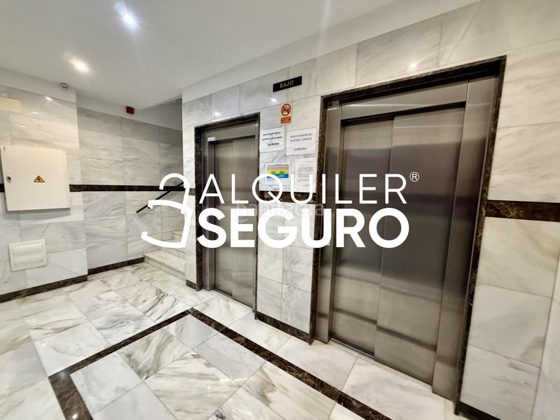 Foto b8680629-dce4-4d94-a67e-65343977d977. Rent studio with pool in Villaverde Alto Madrid