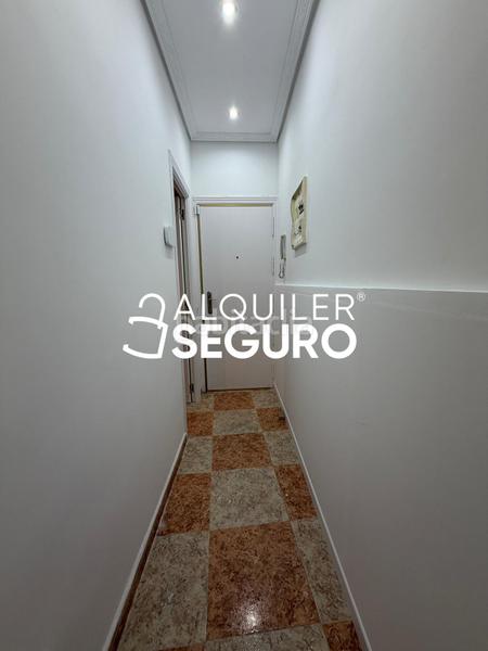 Foto 5d1b9da5-4b95-471f-9306-9b6aa6cd1a08. Miete etagenwohnung in San Diego Madrid