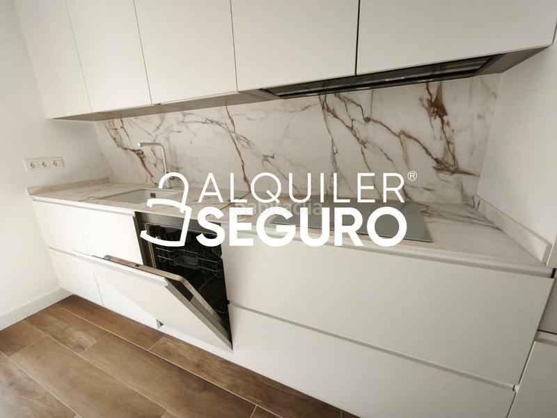 Foto 053fb77d-51e1-4a92-951f-da8264a03712. Rent flat with heating parking pool in Plaza de Toros Zaragoza