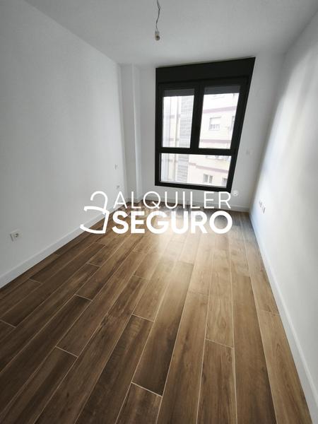 Foto 8eef083c-0e89-4c0b-880d-dc6dde382867. Rent flat with heating parking pool in Plaza de Toros Zaragoza