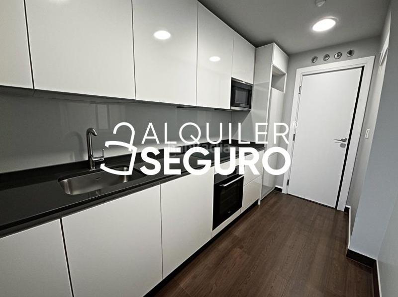 Foto 0bb73b61-41e0-4ded-b2fe-31141c101688. Location appartement avec chauffage parking piscine dans Madrid