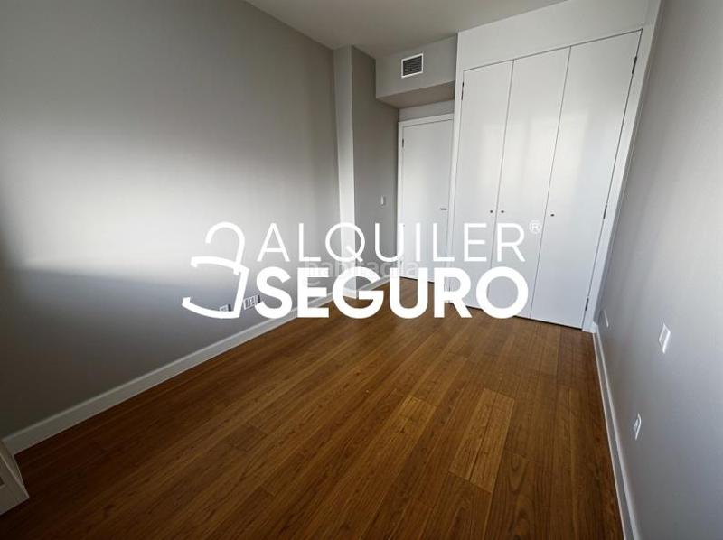 Foto 21a26fcc-d456-4cb0-bae5-e5abeb309b64. Location appartement avec chauffage parking piscine dans Madrid