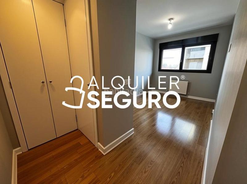 Foto 23dc348e-9e03-464d-8d74-aaf8ff3b5b25. Location appartement avec chauffage parking piscine dans Madrid