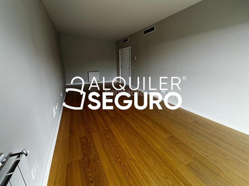 Foto 76e60924-4957-4d7a-aa61-ce73b5fda78e. Location appartement avec chauffage parking piscine dans Madrid