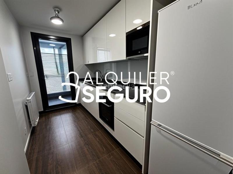 Foto 8be80c4e-2790-4e45-8fd7-4b33edefd008. Location appartement avec chauffage parking piscine dans Madrid