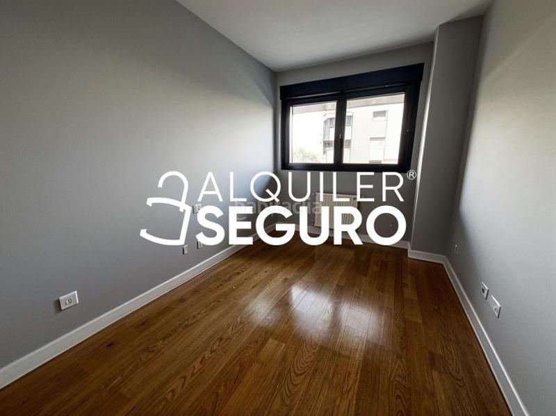 Foto f3a2acbe-8bef-4949-a126-c4b051a2b5d1. Miete etagenwohnung mit heizung parking pool in Almendrales Madrid