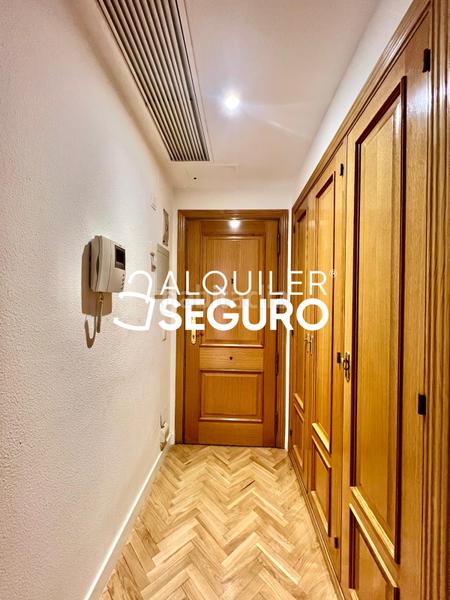 Foto 69db8ead-549b-4442-9e19-8b3d3887c1e7. Affitto appartamento con parcheggio piscina in San Juan Bautista Madrid