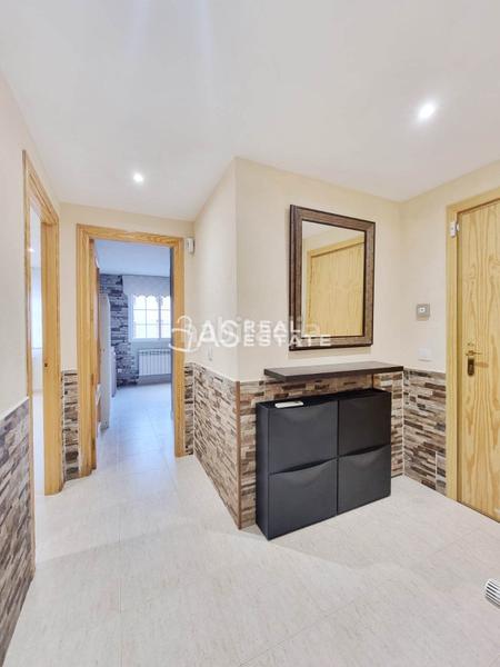 Foto 2ec8a2d0-87d2-4e15-814c-4964e0cbfdb6. Flat with parking in Casa Amarilla Galapagar