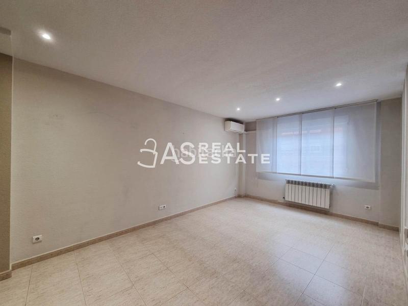 Foto 8b5ddb2b-3d4d-4fe3-9edb-ef7c90a642da. Flat with parking in Casa Amarilla Galapagar