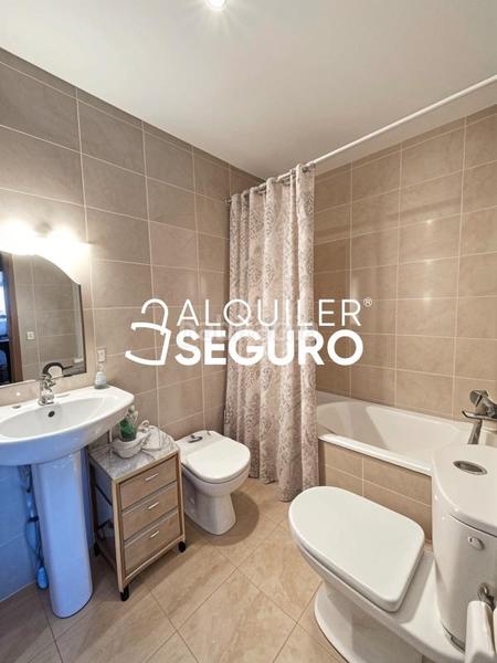 Foto 2b3c08c9-8d0b-47c2-aa65-8159d6d79a32. Rent flat with heating parking pool in Playa Morros de Gos Oropesa del Mar