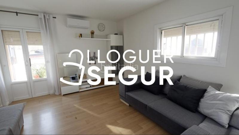 Foto c655db56-50df-4eaa-a507-102f5c2e8561. Alquiler ático  c de la pubilla casas en Can Vidalet Esplugues de Llobregat