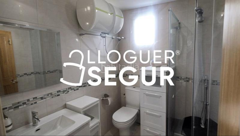 Foto 3de28cfb-40eb-414d-9e7b-b7fb1081f16e. Lloguer àtic a Can Vidalet Esplugues de Llobregat