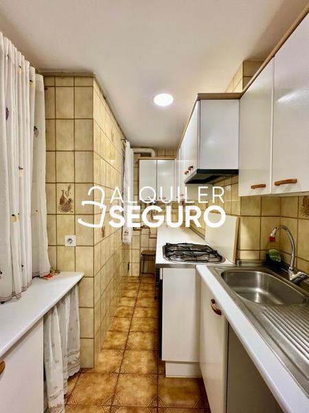 Foto 38f1f6c0-5e8c-42d9-b4d3-5a66c81b4f21. Affitto appartamento con riscaldamento in Almenara-Ventilla Madrid