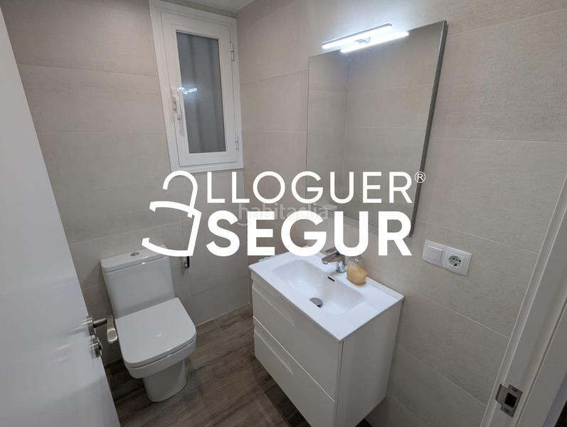 Foto b27ec1b1-a56e-40dd-b7df-169b82ced17a. Rent flat with heating parking in La Marina del Port Barcelona