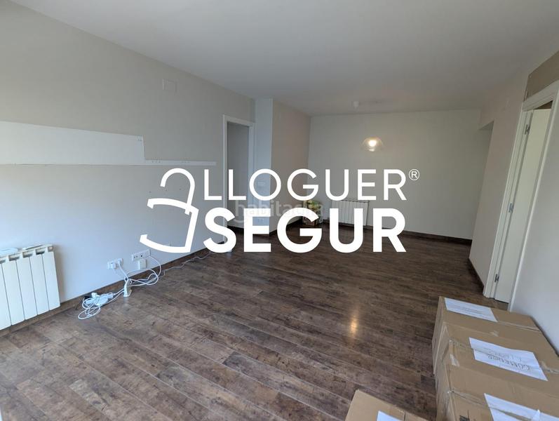 Foto f7ae3458-e83c-430c-9dec-ec8b64906d55. Rent flat with heating parking in La Marina del Port Barcelona