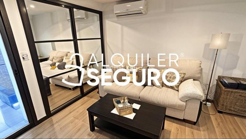 Foto 91b1f400-8402-4dd2-8e21-0c9d2f273b36. Affitto appartamento in San Carlos - San José Sevilla