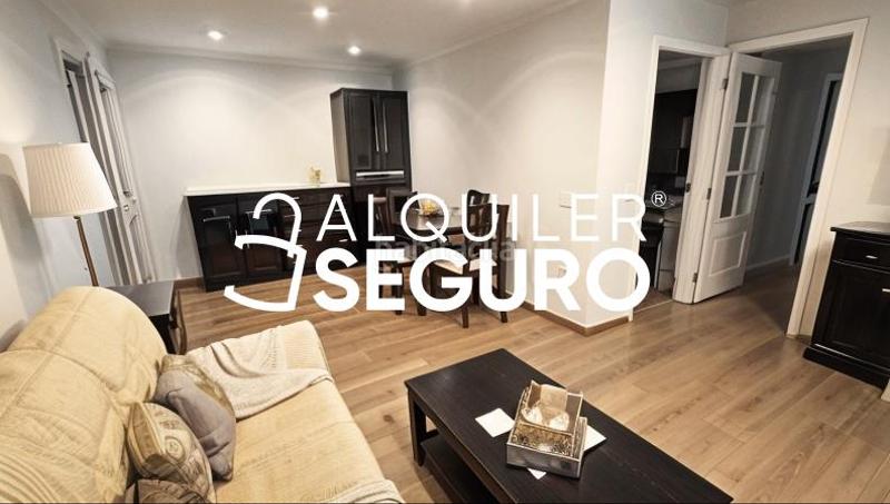 Foto 9aa1b6c0-75ff-4270-afc9-ed439aecb44c. Location appartement dans San Carlos - San José Sevilla