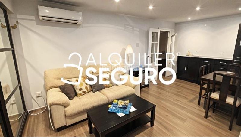 Foto 6784845d-845e-48a1-82ef-799b1d8571d4. Miete etagenwohnung in San Carlos - San José Sevilla