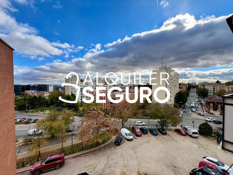 Foto db50c2bf-7058-4c84-995f-2414e68b9056. Miete etagenwohnung mit heizung in Pinar del Rey Madrid