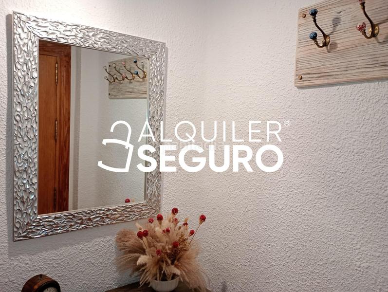 Foto 40055122-feb5-45ef-a53a-a2ccb219942f. Alquiler piso  c pinosol málaga en Ciudad Universitaria Madrid