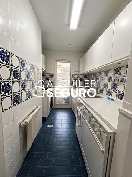 Foto 2f4e5d76-aecf-4f25-af47-2ffc4efe2a9d. Alquiler piso  c cañada real en Colmenarejo