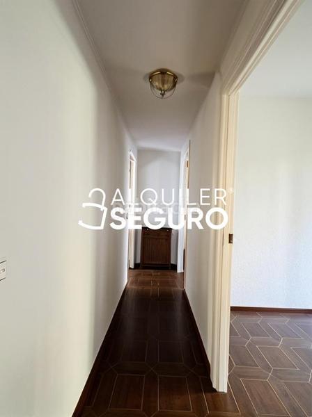 Foto cdc1a23a-6846-4ec4-92b7-4d39038b761c. Alquiler piso  c cañada real en Colmenarejo