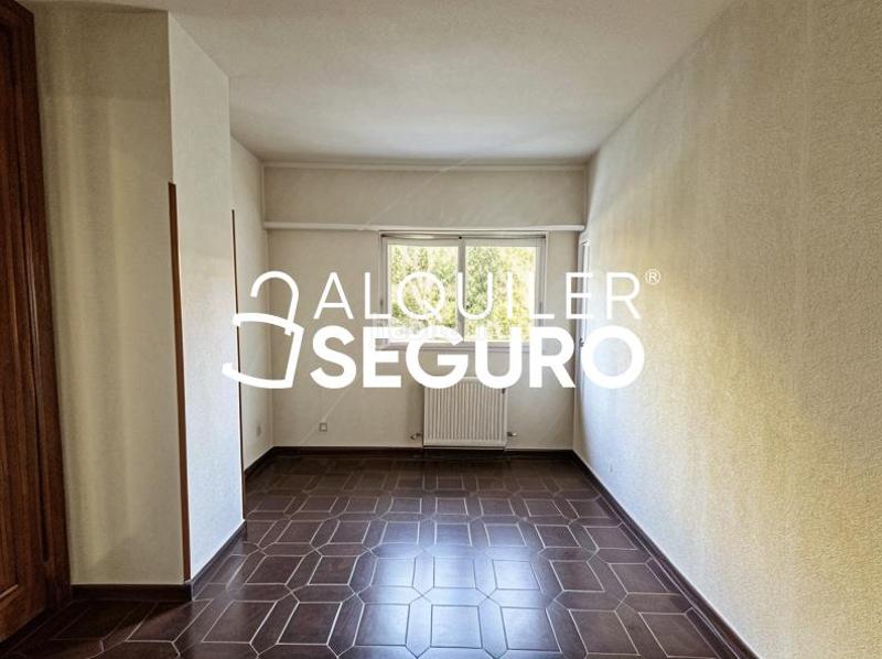 Foto dedc5ae3-a165-4f5a-804e-798bbdfeeaae. Alquiler piso  c cañada real en Colmenarejo