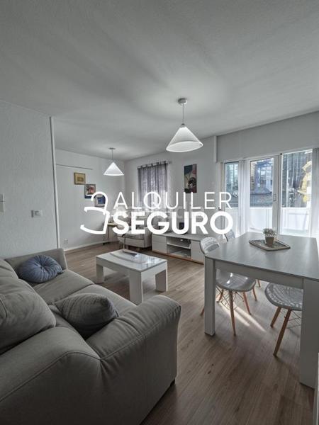 Foto 6fc62c4b-17ac-421e-8c73-4a3e38eb98f1. Miete etagenwohnung mit heizung in Virgen del Rosario Torrejón de Ardoz