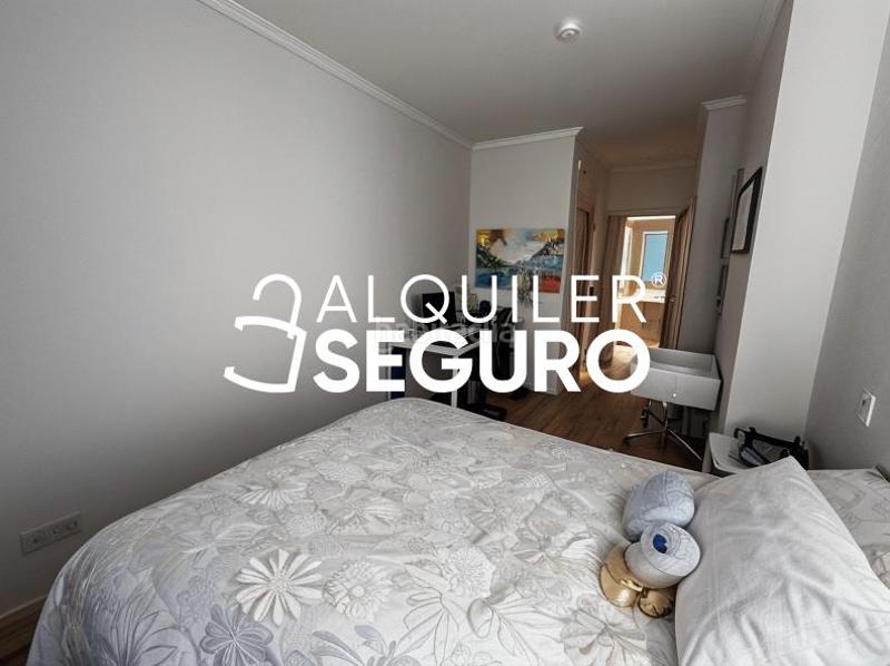 Foto 4d12befc-8a65-421a-a695-fd2d7bb01354. Miete etagenwohnung mit heizung parking in Guindalera Madrid