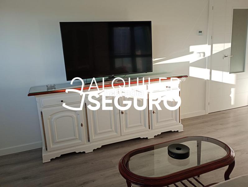 Foto eb4e0ec5-745b-4cd8-a6d9-956c45a71cfc. Location appartement avec parking piscine dans La Unión - Cruz de Humilladero - Los Tilos Málaga