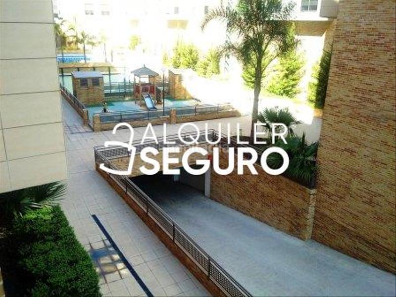 Foto 09a972d8-6006-4832-bf47-40bfca7469a5. Alquiler piso  c montreal 76 en Parc Central Torrent