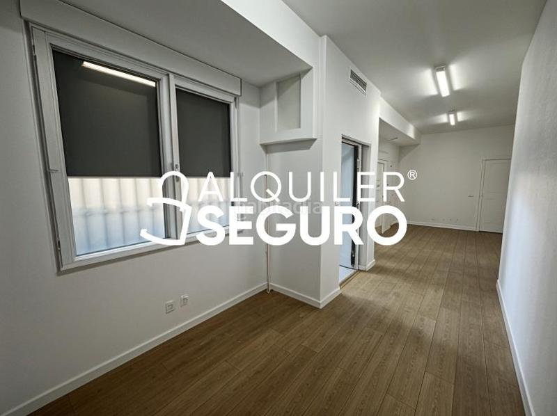 Foto 4317c3f1-597a-40af-ac4c-c7599052c618. Rent business premise in Norte-Universidad Móstoles