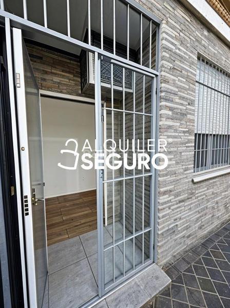 Foto ebcedf50-523d-4689-8148-3f69aa39684f. Rent business premise in Norte-Universidad Móstoles