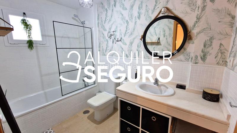 Foto 2f658f12-c786-4aaa-96ea-145f794d1a2f. Alquiler chalet  c julio cortázar cartama en Cártama