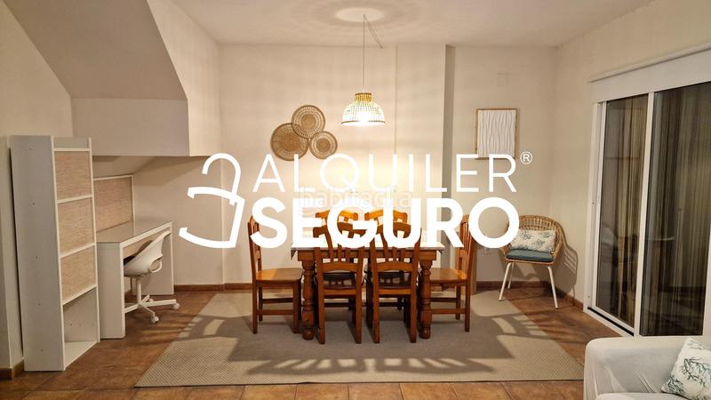 Foto 7c3c227e-0399-4354-9d87-d75f76acc8c6. Alquiler chalet  c julio cortázar cartama en Cártama