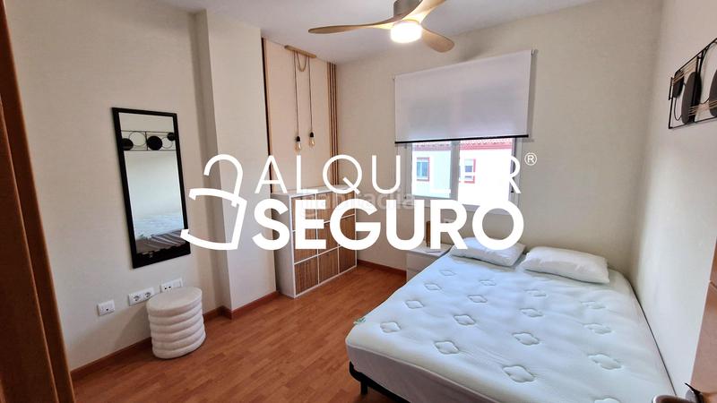 Foto b5a549e1-c7b9-45b6-b28b-c622981d6d2f. Alquiler chalet  c julio cortázar cartama en Cártama