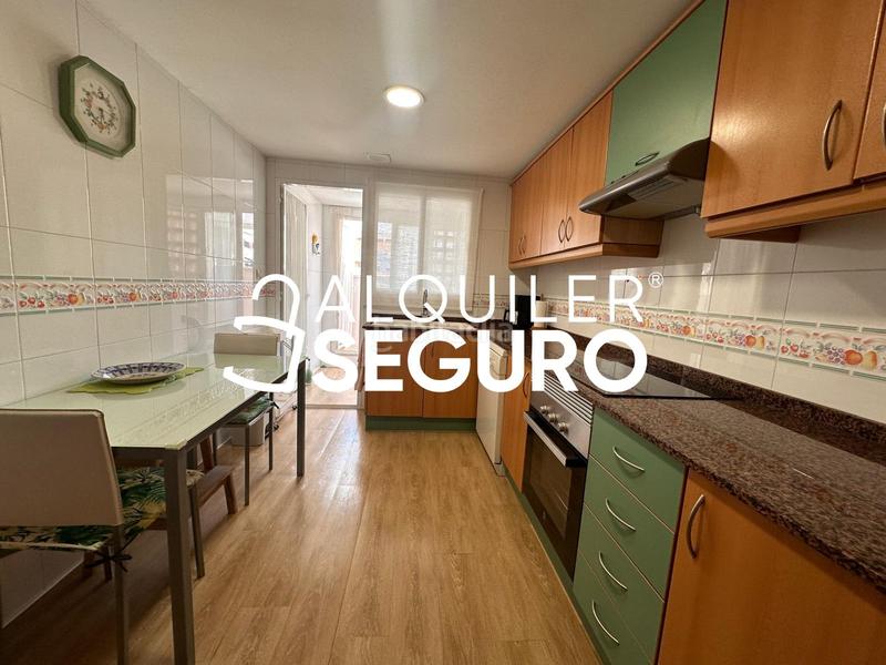 Foto 18ff77ca-b236-4e14-8d85-b599be2a1fcc. Affitto appartamento con parcheggio in Nou Campanar Valencia