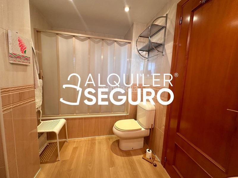 Foto 3b2f5ed9-0d90-446b-9463-d89c4d6ac6bd. Alquiler piso  c maestro rodrigo en Nou Campanar Valencia