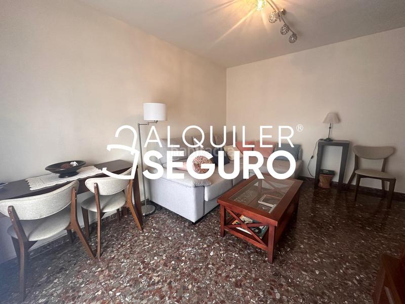 Foto 6fc92caa-f9f5-4908-aa49-8cbcfa75cc61. Alquiler piso  c maestro rodrigo en Nou Campanar Valencia