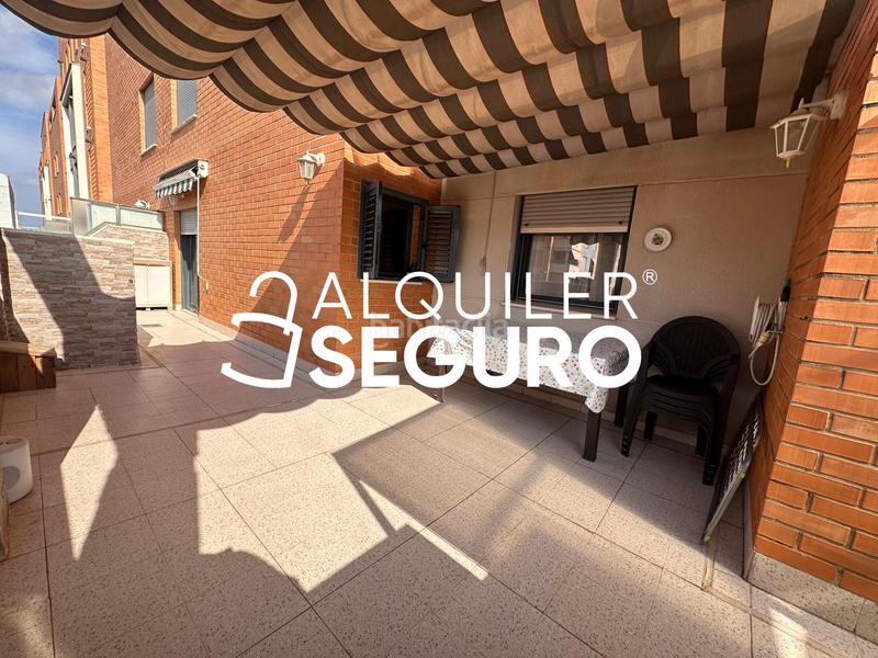 Foto 29319c90-5b3c-457f-b71f-6a5e9af20802. Lloguer pis amb aparcament a Nou Campanar Valencia