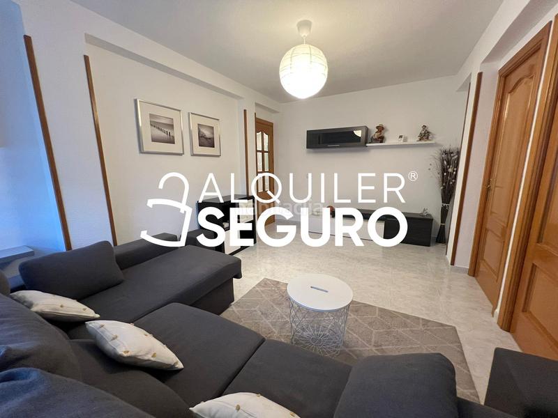 Foto 07b7c92f-427e-4de9-a586-b89a40c79b3a. Rent flat with heating in Concepción Madrid